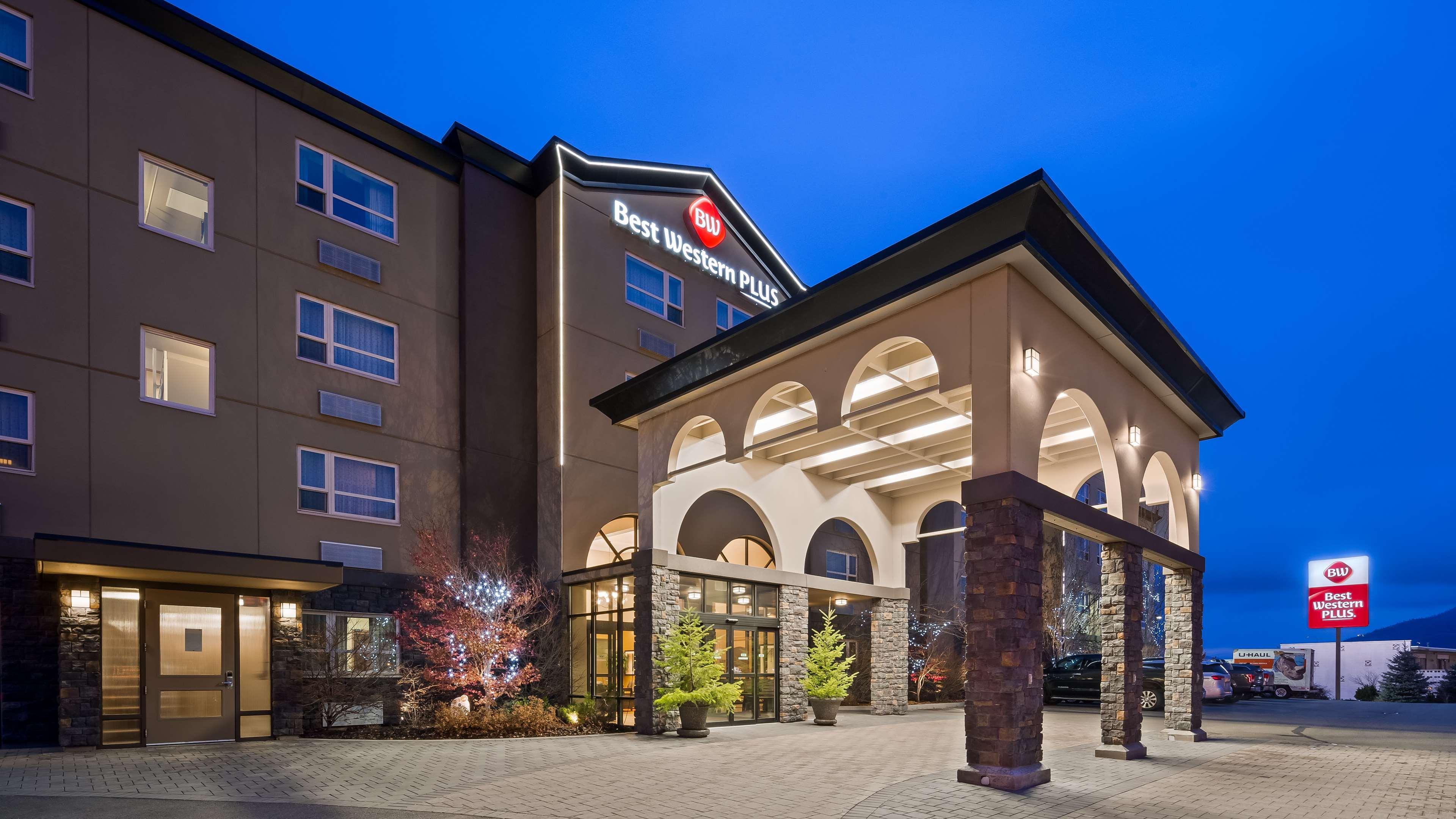 Best Western Plus Kamloops Hotel Экстерьер фото